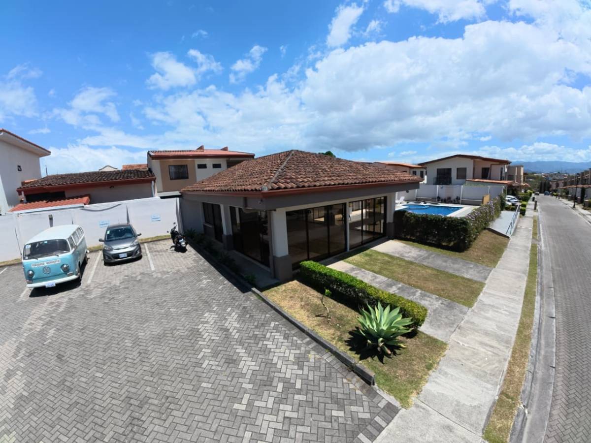 House at Santo Tomás