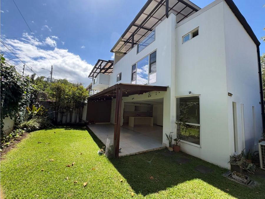 House at Santa Ana