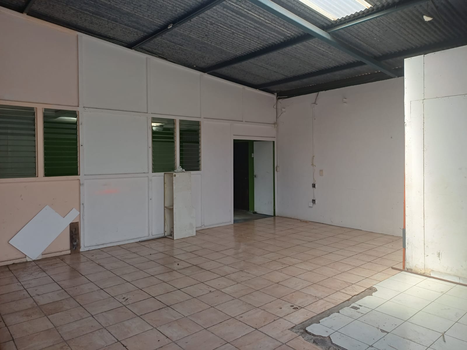 Bodega en Colón