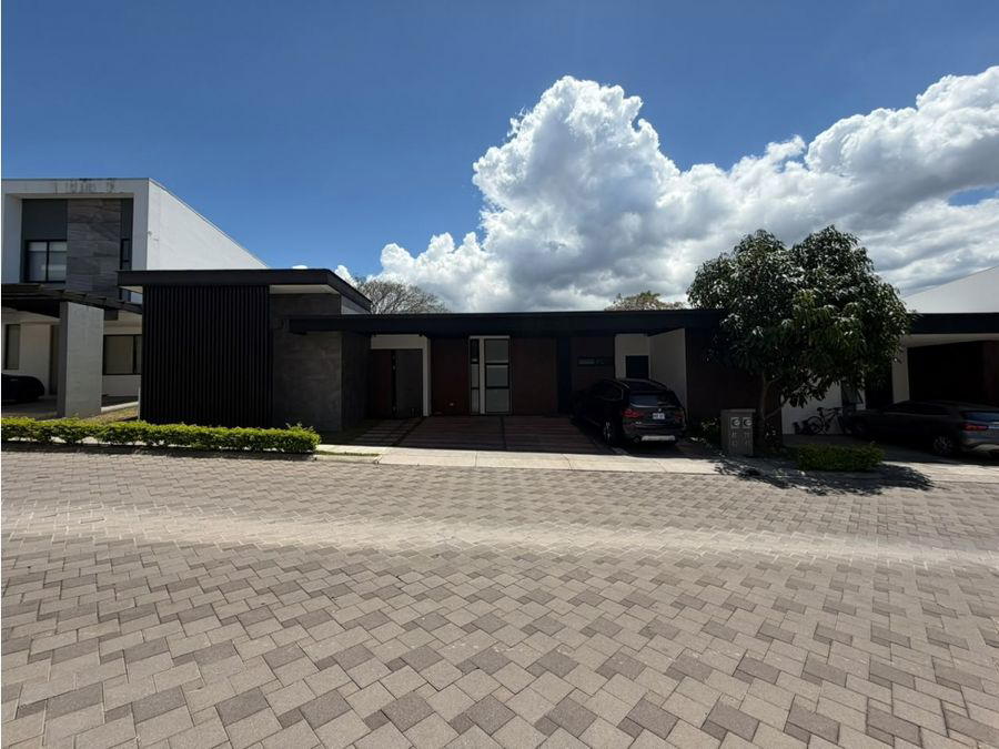 Casa en Condominio Santa Ana Boulevard