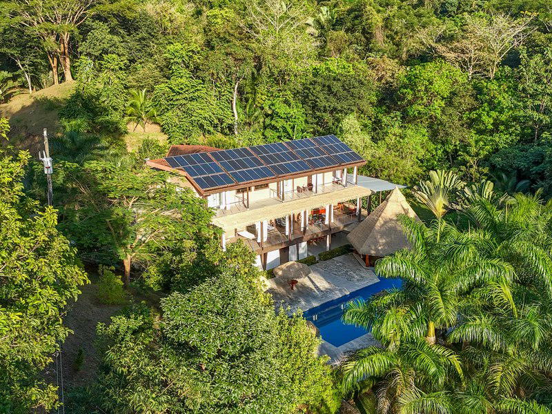 Property at Sámara