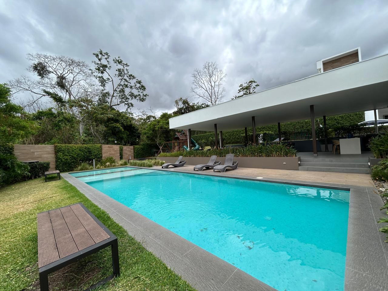 VENTA DE CASA EN CONDOMINIO TERRALTA PARA INVERSIÓN