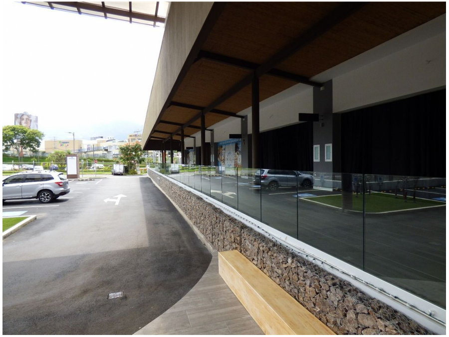 Comercial en San Rafael