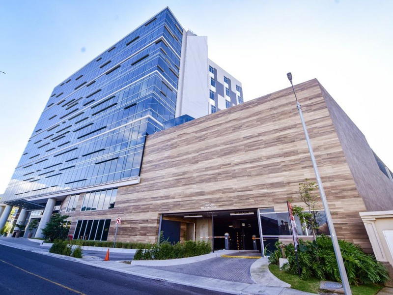 Commercial at Escazú