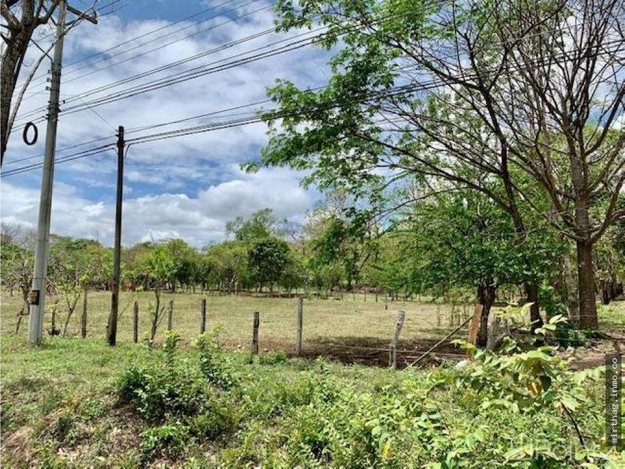 Land at Nicoya