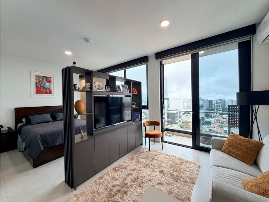 Apartment at Sky Garden