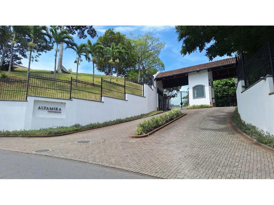 Propiedad en Condominio ALTAMIRA