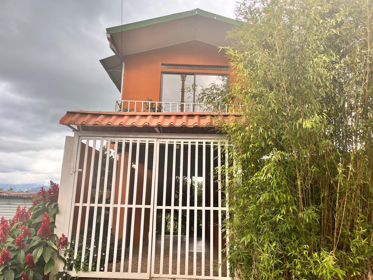 Casa en Aserrí