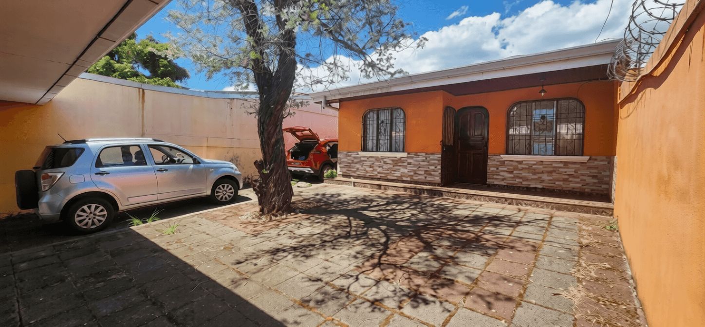 Casa en Desamparados