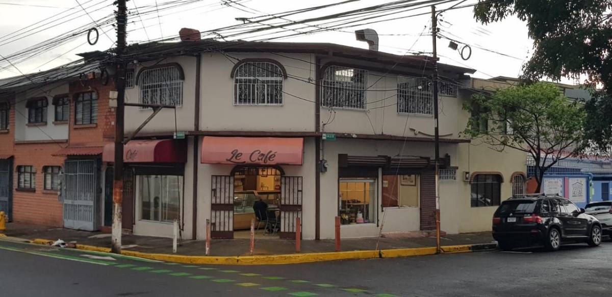 Retail space at San José Centro