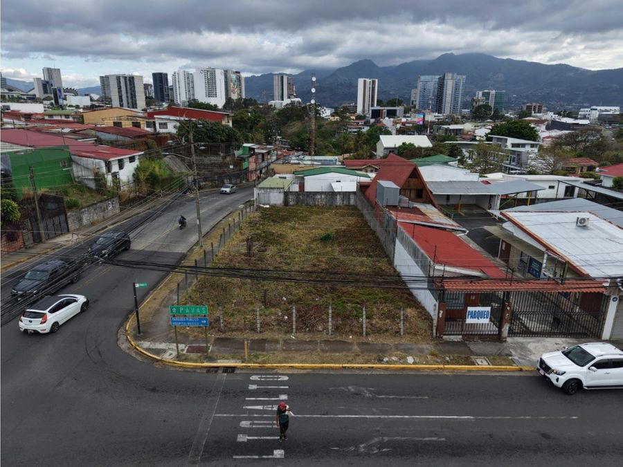 Land at Uruca