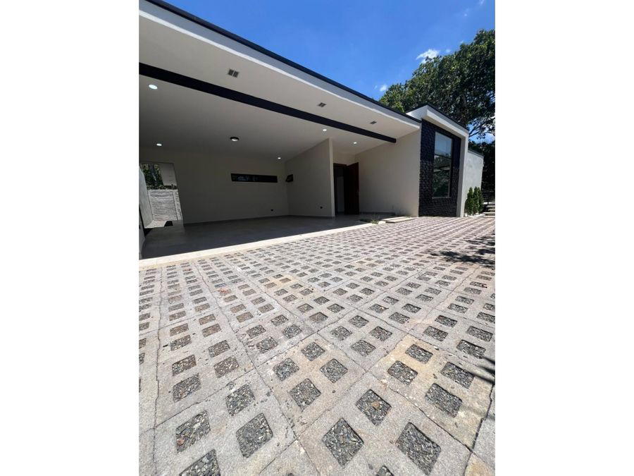 House at Atenas