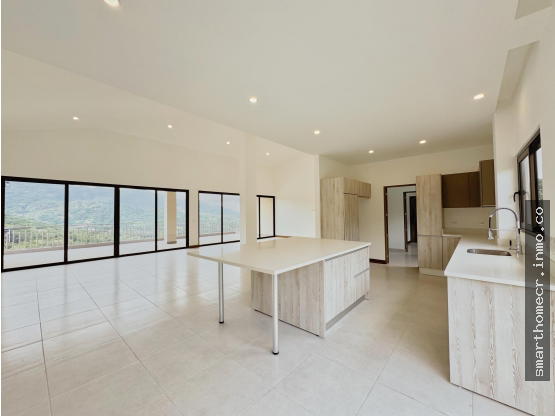 Apartment at Escazú