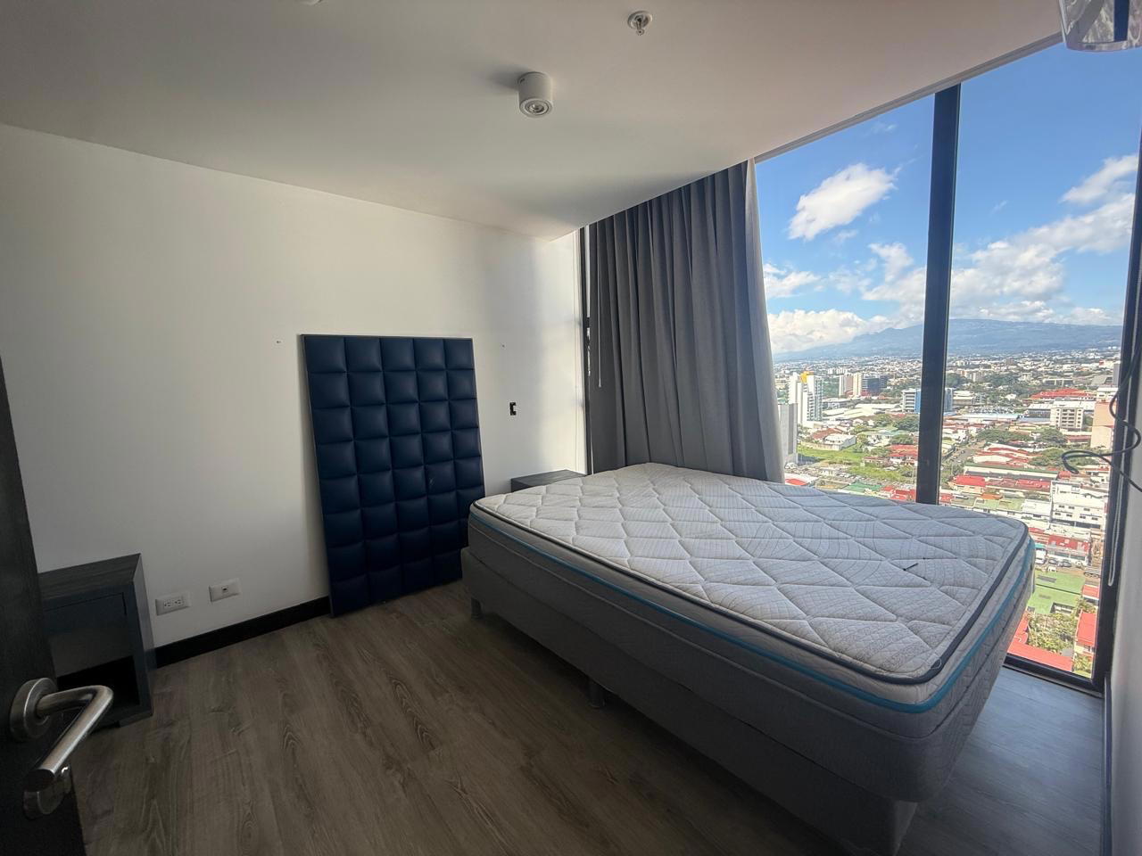 Apartment at Torre Rohrmoser