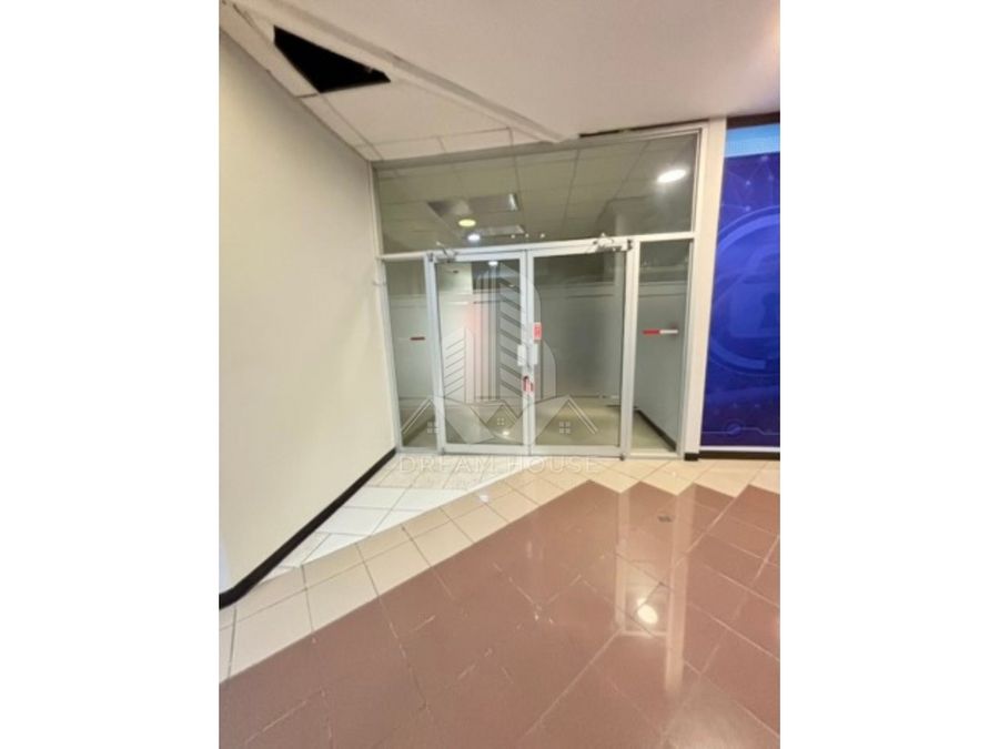 Comercial en San Pedro