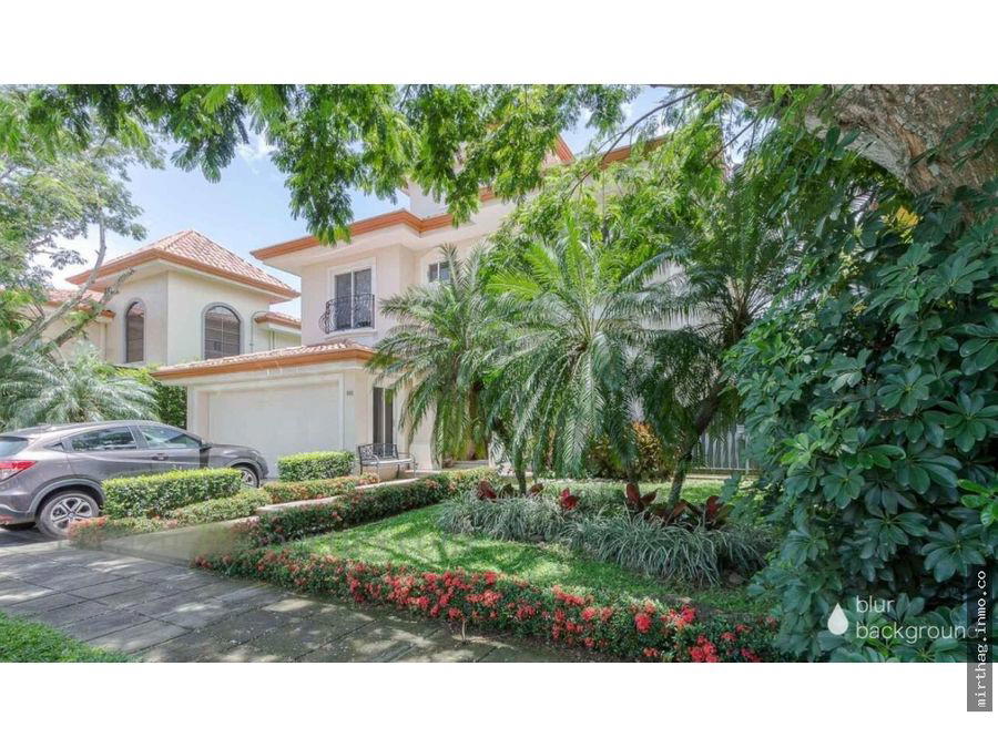 House at Santa Ana