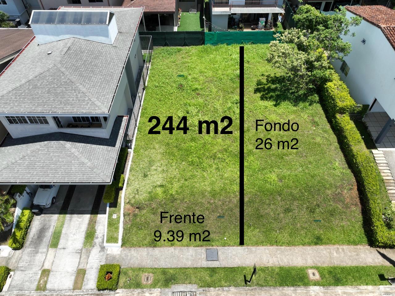¡LOTE EN VENTA EN TIERRAS DE CAFÉ! 244 mtrs2