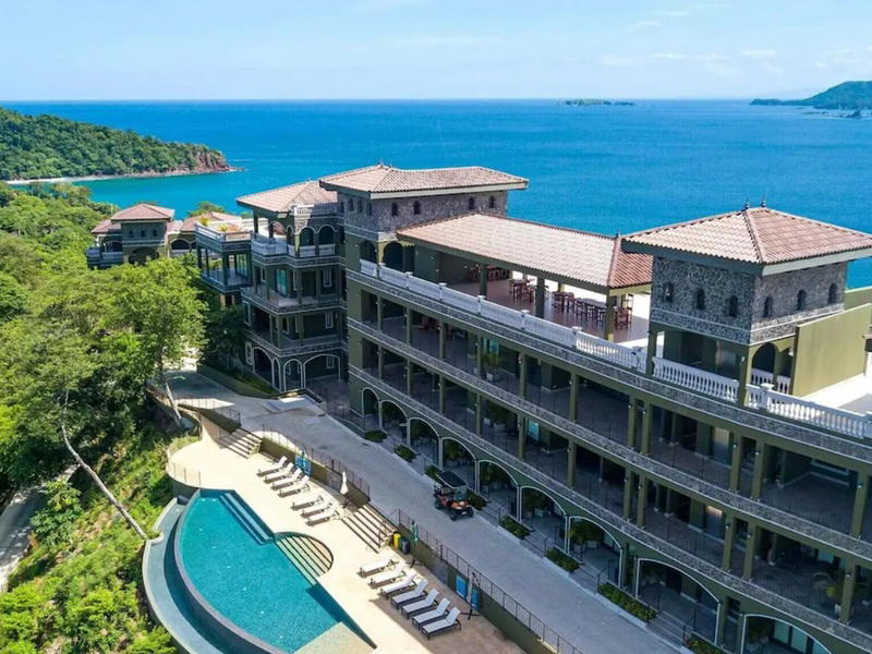 Property at 360 Splendor del Pacifico Residences