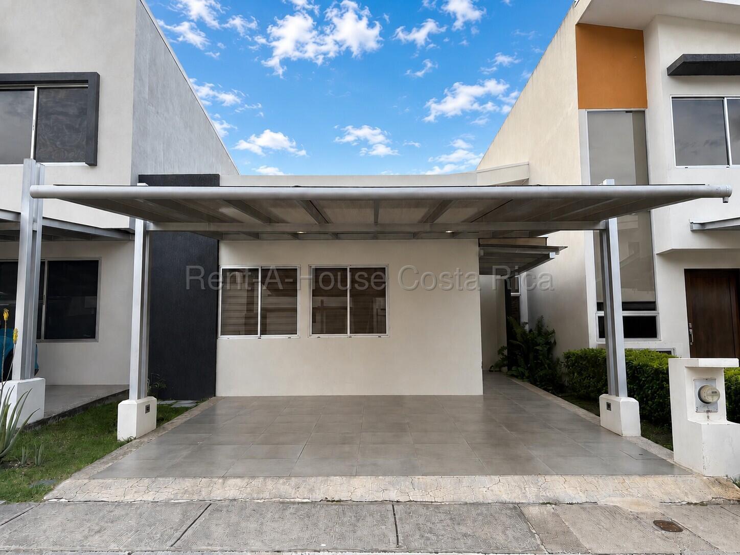 Casa en Piedades