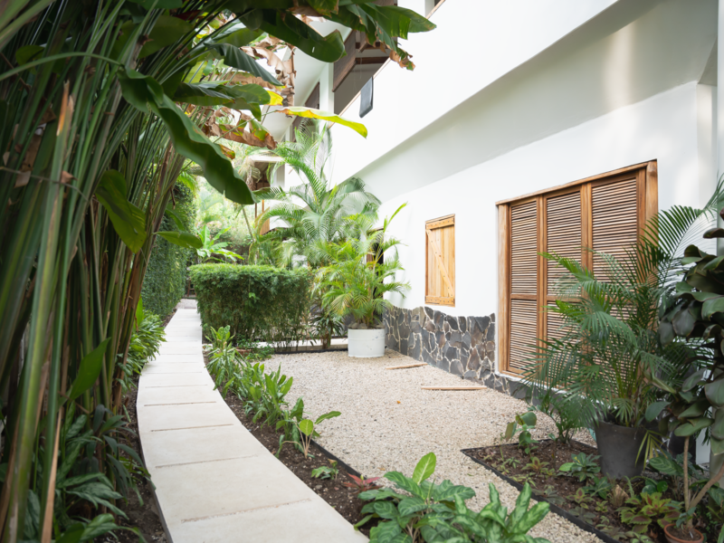 Comercial en Santa Teresa Beach