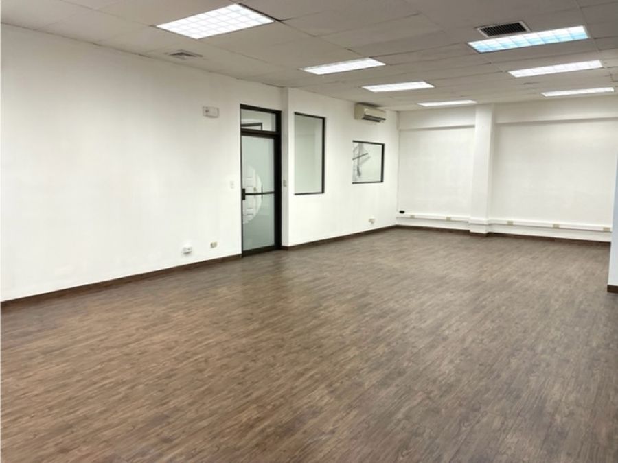 Commercial at Mata Redonda