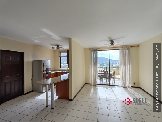 Apartamento en Condominio Brisas del Oeste