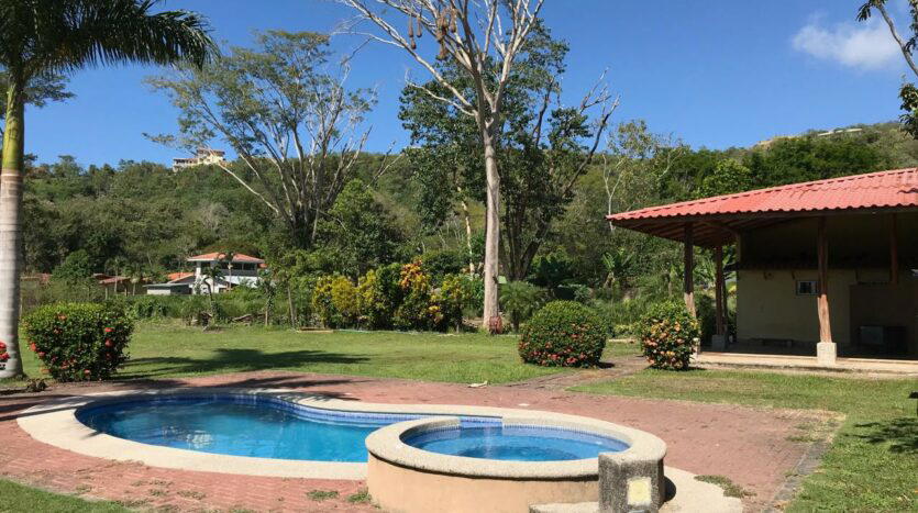 Casa en Condo Playa Hermosa