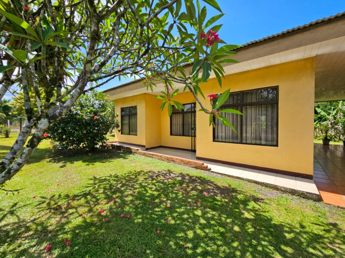 Casa en Peñas Blancas