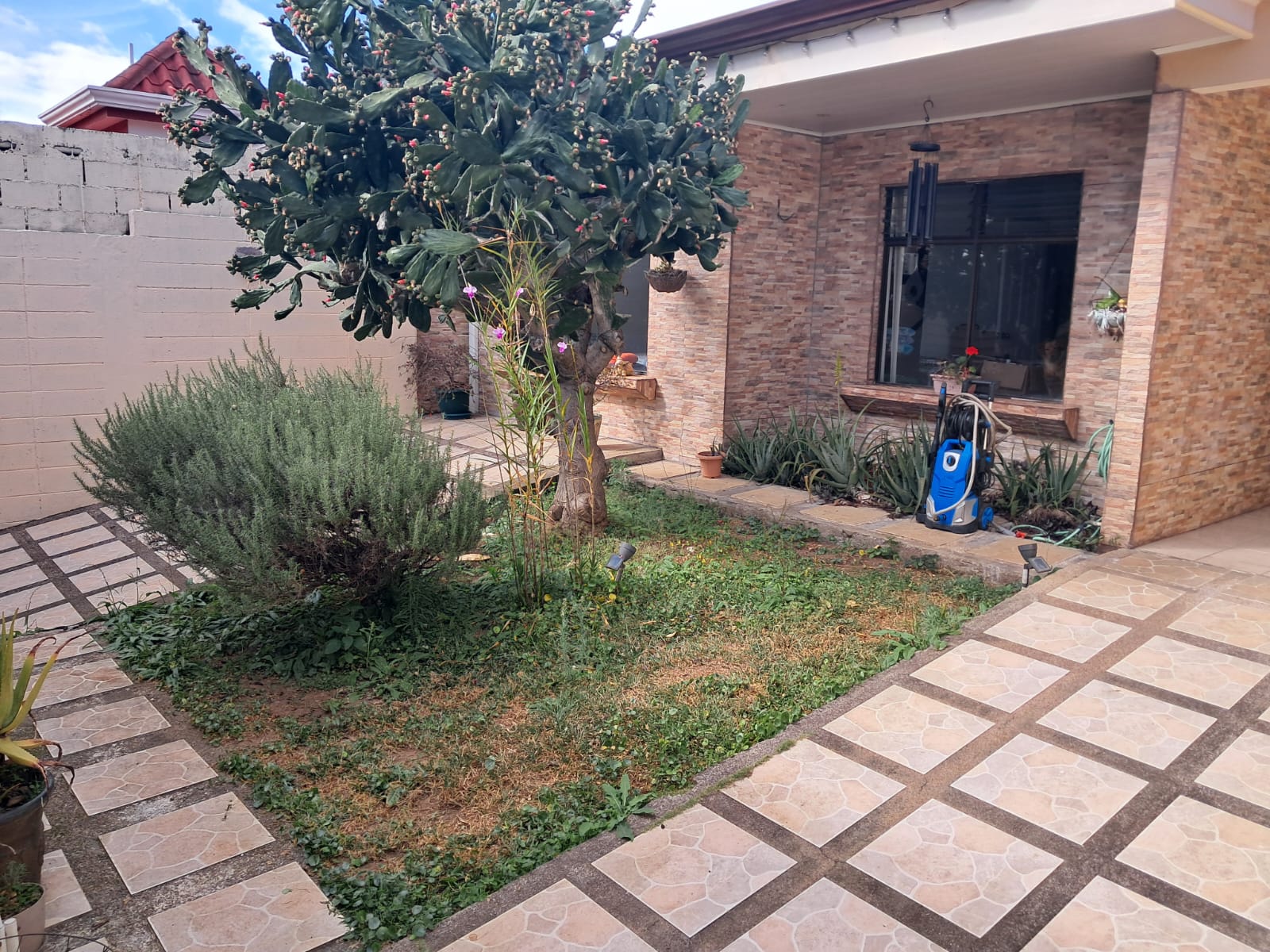 Casa en Curridabat