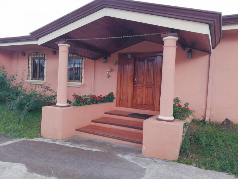 Propiedad en Curridabat