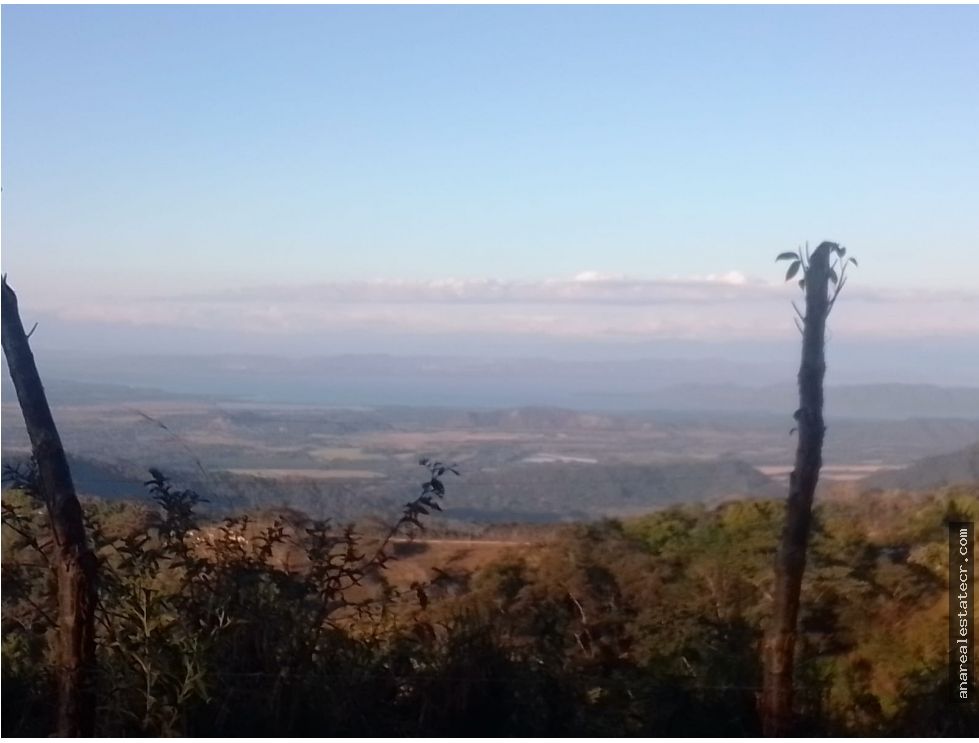 Propiedad en Huacas