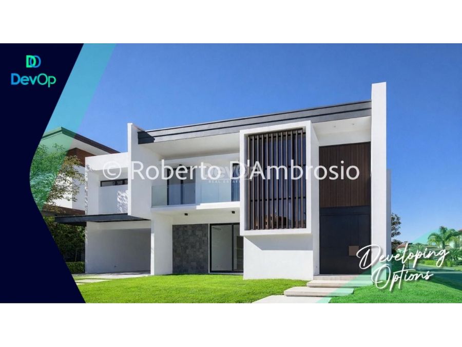 Casa en Santa Ana