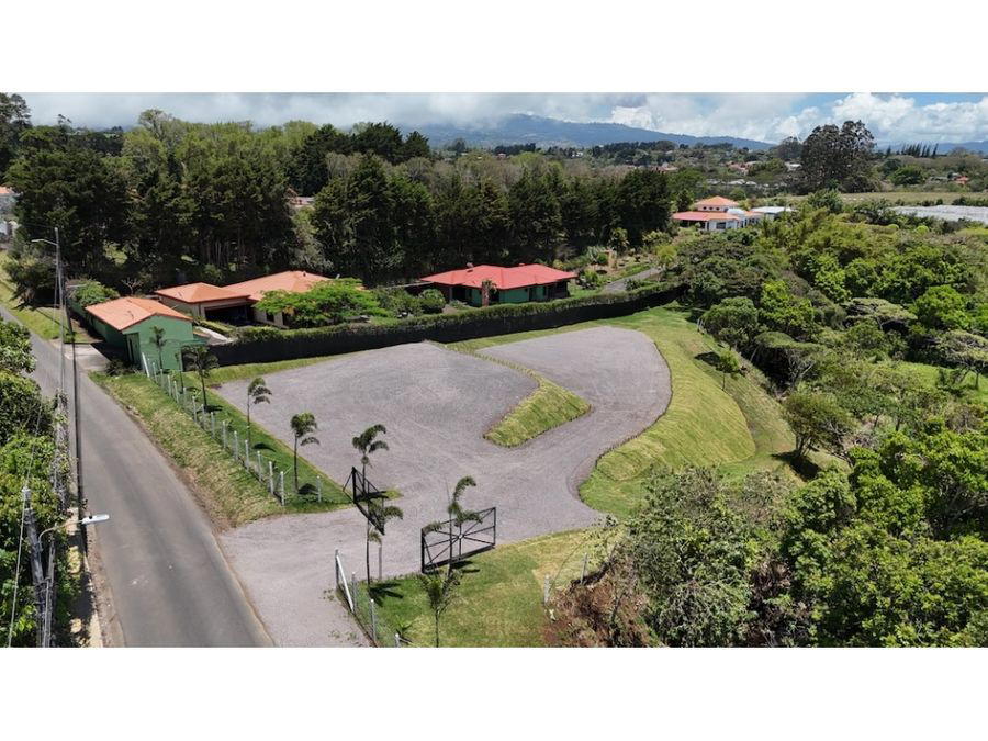 Terreno en San José