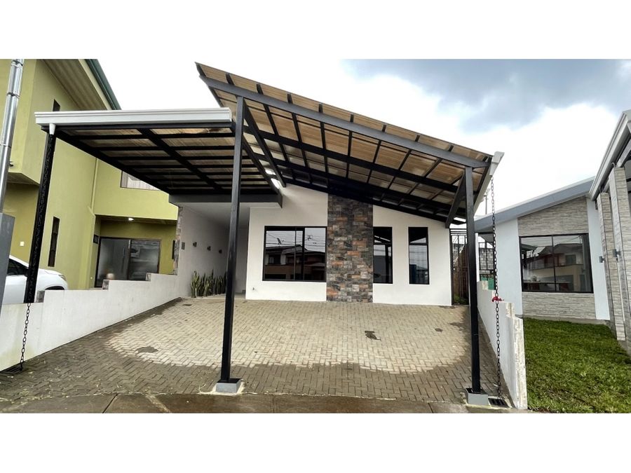 Casa en Piedades Norte