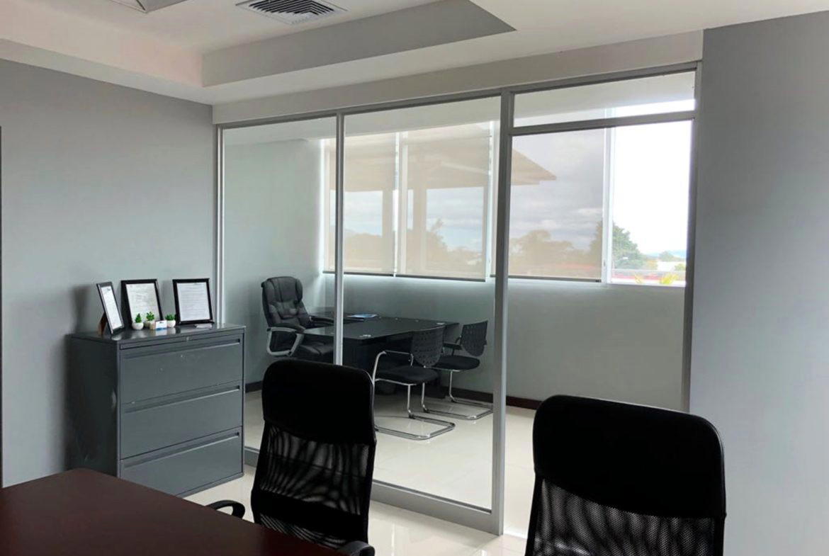 Oficina en Anselmo Llorente