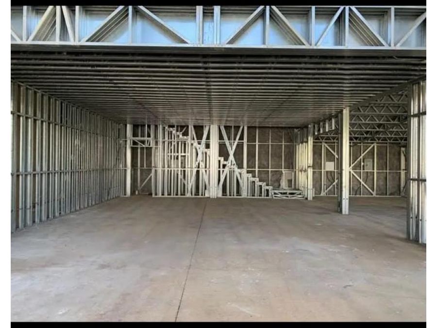 Comercial en Cascajal