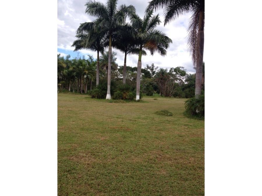 Land at San Mateo