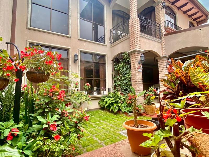 Propiedad en Heredia