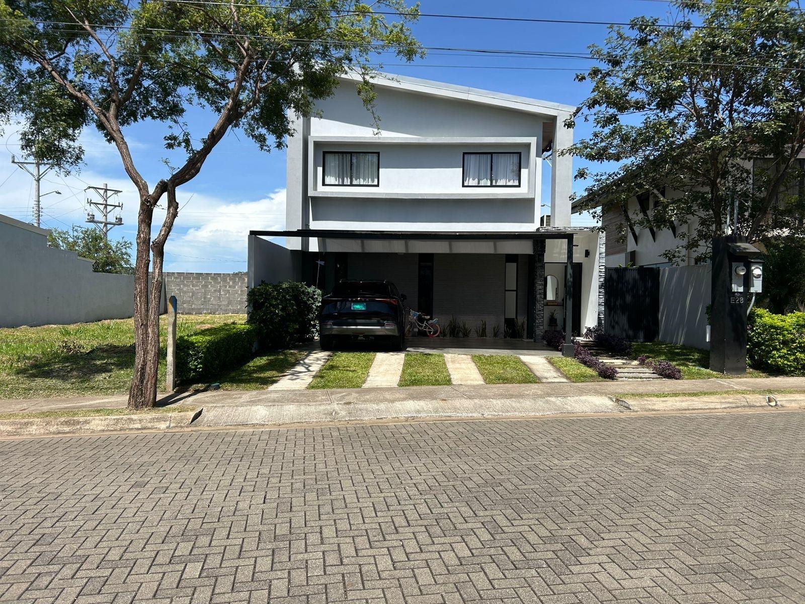 House at Condominio Montezuma