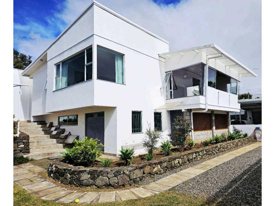 Casa en Piedades Norte