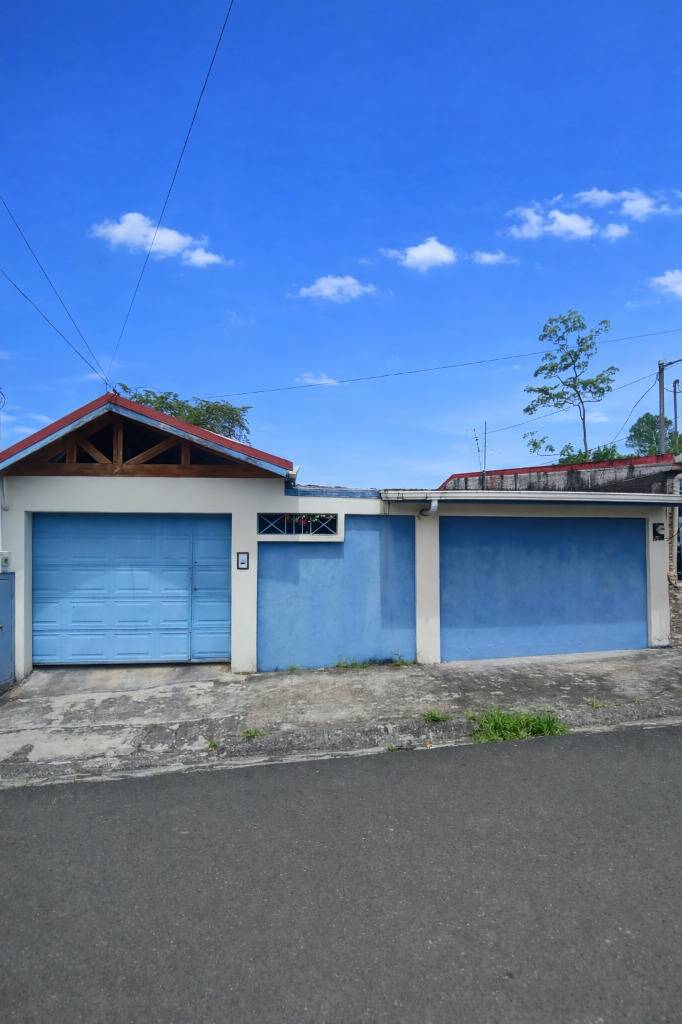 House at Turrialba
