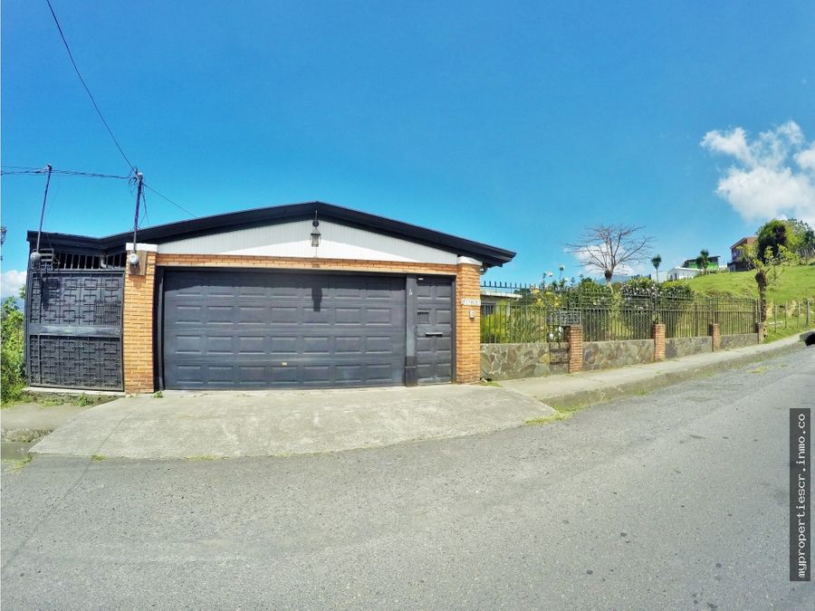 House at Mata de Plátano