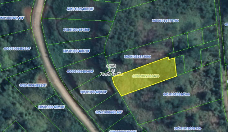 Land at Puerto Cortés