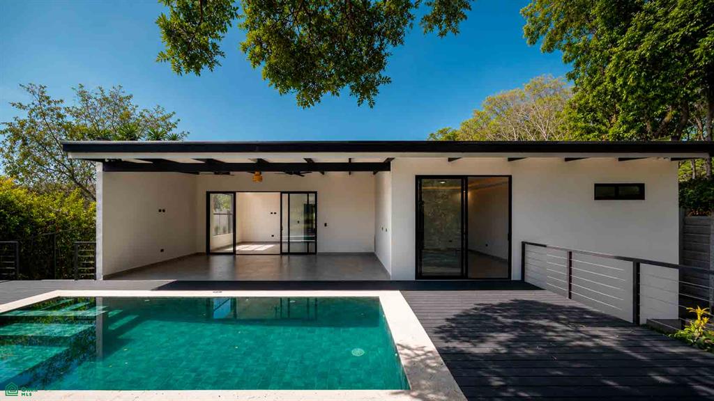 House at Atenas