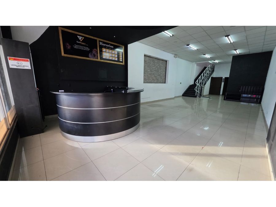 Comercial en Pavas