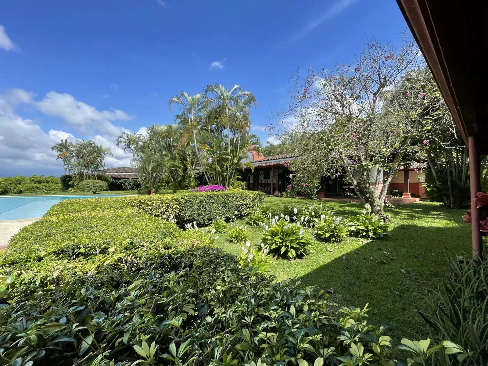 Casa en Piedades