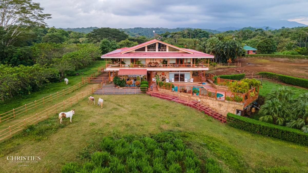 House at Tárcoles