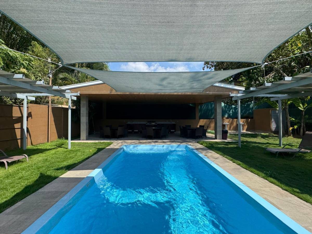 Comercial en Quepos