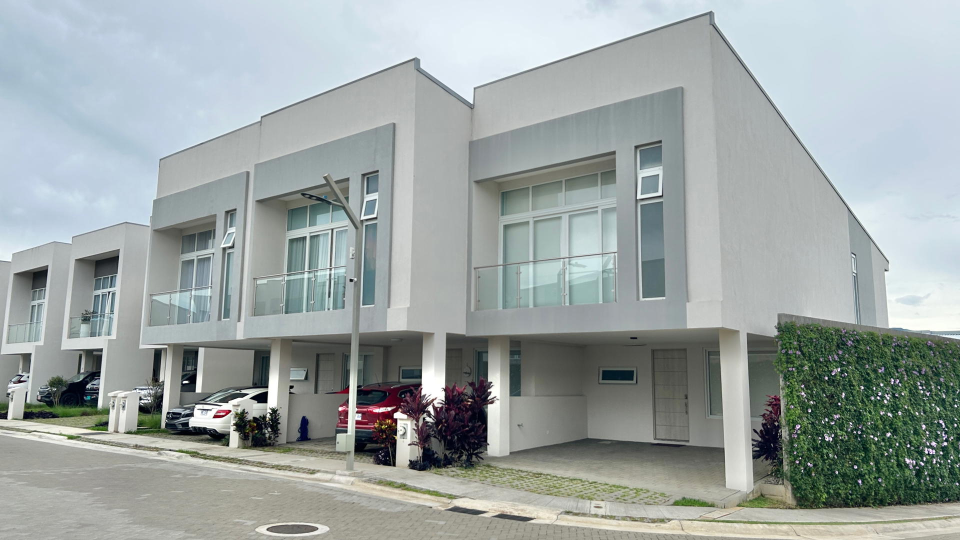 House at Condominio Guachipelín 3-10