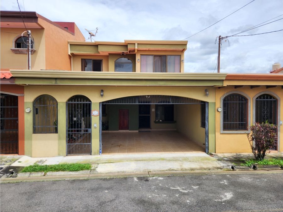 Casa en Desamparados